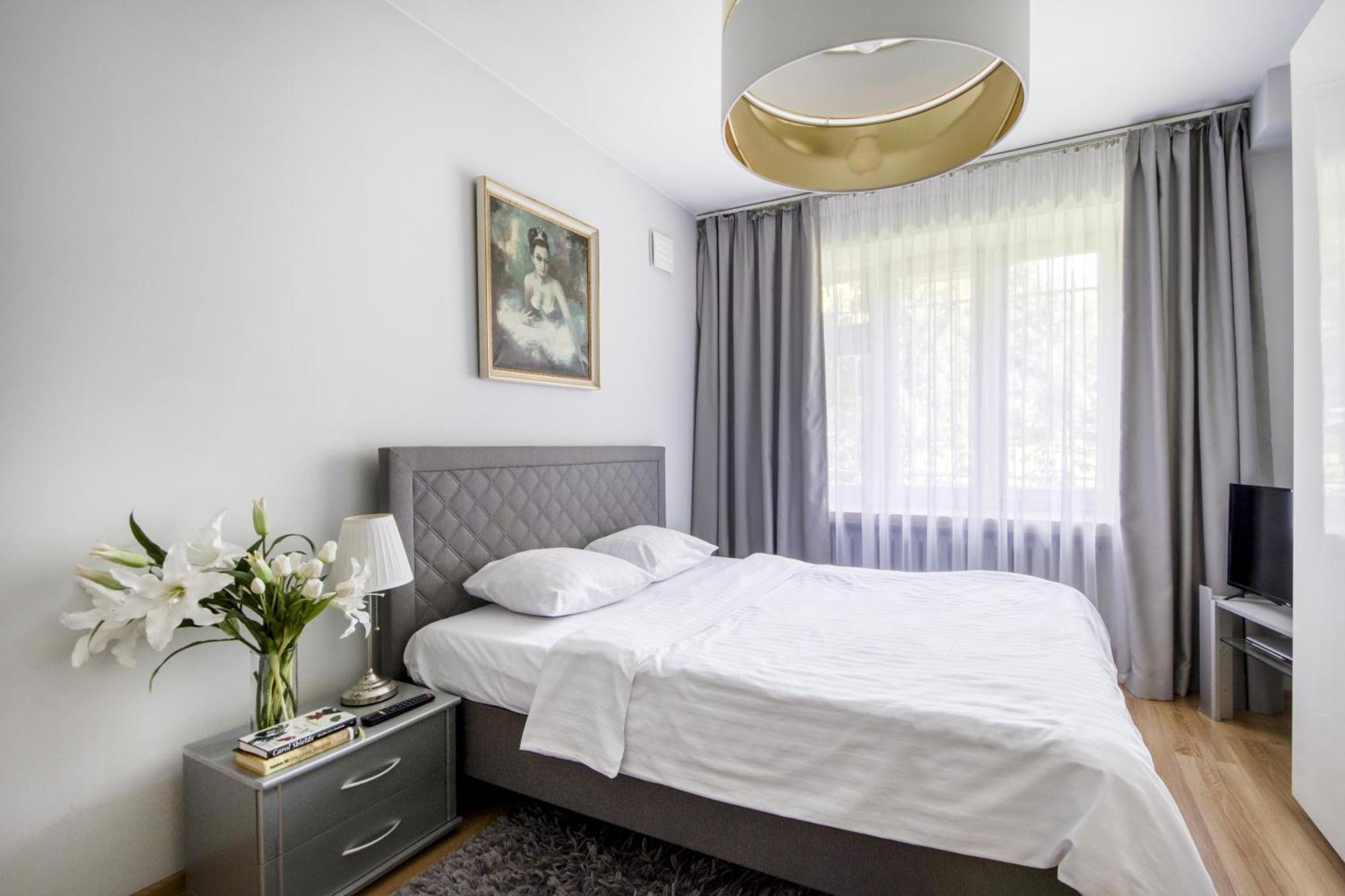 Nr 1 Europa22 Centrum Apartment Old Town Warsaw Stare Miasto Historyczna Kamienica Umiejscowiona W Zabytkowej Czesci Warszawy Obok Parku Multimedialnego I Barbakanu Parking 24H Sniadanie Opcjonaln Breakfast Optional Check In From 14 Pm Parter Ground Extérieur photo