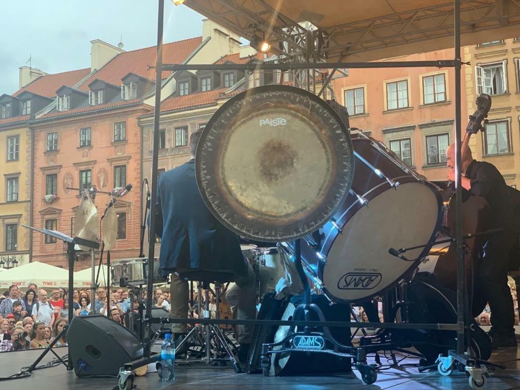 Nr 1 Europa22 Centrum Apartment Old Town Warsaw Stare Miasto Historyczna Kamienica Umiejscowiona W Zabytkowej Czesci Warszawy Obok Parku Multimedialnego I Barbakanu Parking 24H Sniadanie Opcjonaln Breakfast Optional Check In From 14 Pm Parter Ground Extérieur photo